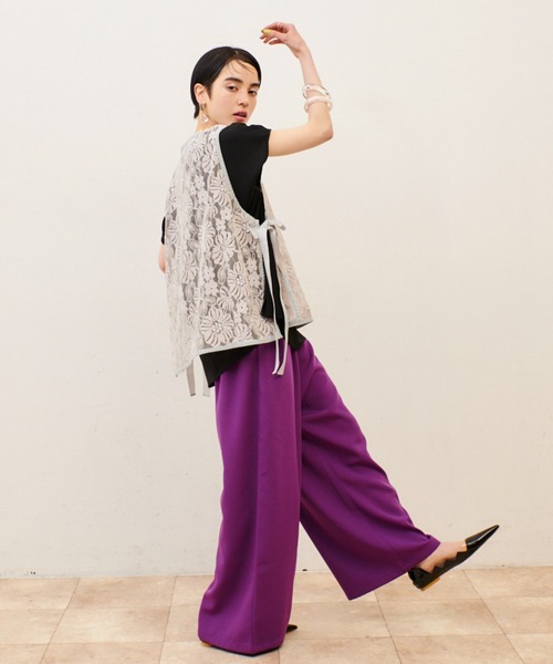 manana suerte(マニャーナスエルテ)の「トレンドアイテム ポインテッドトゥzigzagシューズ(パンプス・レディース・グリーン/ブラック・LARGE/MEDIUM)」の9枚目の写真