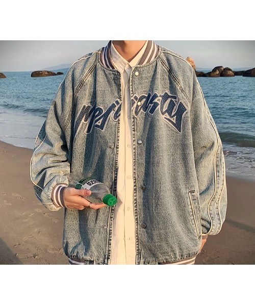 Sakka（サッカ）の「デニムビッグスタジャン（デニムジャケット・メンズ・ブルー・MEDIUM/LARGE）」の5枚目の写真