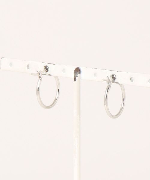 con affetto(original)（コン アフェット）の「シルバー925フープピアス（ピアス（両耳用）・レディース・シルバー・FREE）」の2枚目の写真