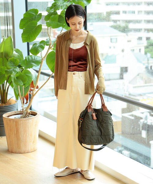 Ray BEAMS（レイビームス）の「RED CARD TOKYO × Ray BEAMS / 別注 Maddie スカート（スカート・レディース・サックスブルー/ナチュラル・1/0）」の17枚目の写真