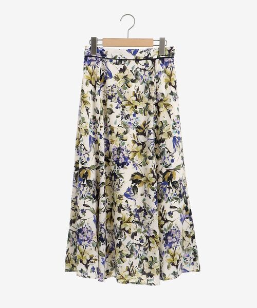 le.coeur blanc（ルクールブラン）の「IPEKER アートフラワーフレアスカート（スカート・レディース・グリーン系その他/ホワイト系その他2・38/36）」の9枚目の写真