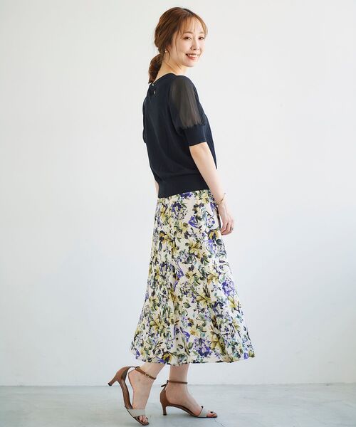 le.coeur blanc（ルクールブラン）の「IPEKER アートフラワーフレアスカート（スカート・レディース・グリーン系その他/ホワイト系その他2・38/36）」の13枚目の写真