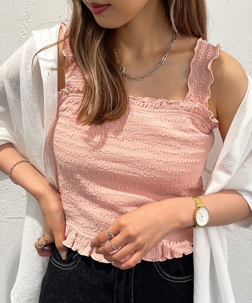 apres jour mignon(アプレジュールミニョン)の「シャーリングキャミ【ZOZOTOWN限定アイテム】(キャミソール・レディース・ピンク/ブラック/オフホワイト・フリー/X-LARGE)」の3枚目の写真