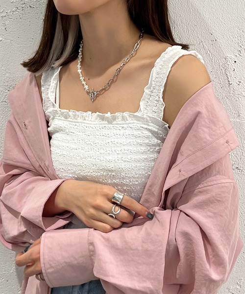 apres jour mignon(アプレジュールミニョン)の「シャーリングキャミ【ZOZOTOWN限定アイテム】(キャミソール・レディース・ピンク/ブラック/オフホワイト・フリー/X-LARGE)」の4枚目の写真