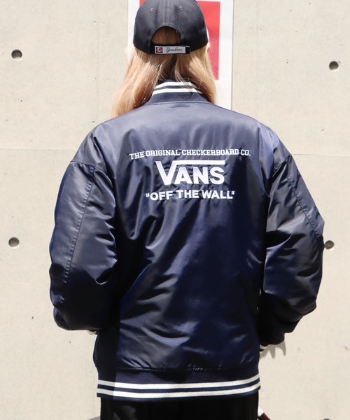 VANS スタジャン バンズ アウター ジャケット 暖かい あったか