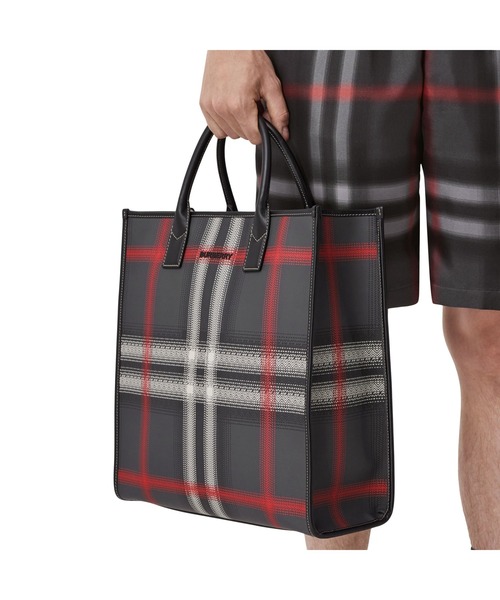 BURBERRY（バーバリー）の「ブラーチェック＆レザー トート（トートバッグ・メンズ・チャコールグレー・ONE SIZE）」の4枚目の写真