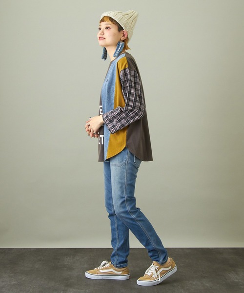 CUBE SUGAR（キューブシュガー）の「10ozデニムストレッチローライズスリムパンツ（デニムパンツ・レディース・ライトブルー/インディゴブルー・S/M）」の15枚目の写真