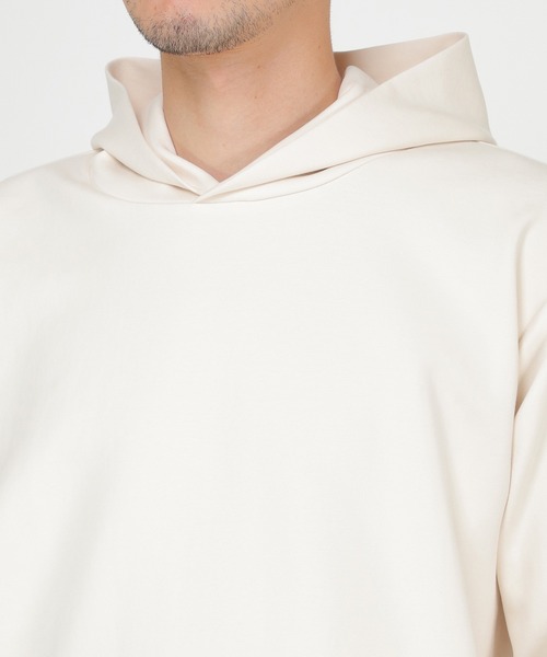 ikka(イッカ)の「【抗菌防臭/吸水速乾】セイケツダンボールプルパーカー【消臭】(パーカー・メンズ・チャコールグレー/ネイビー/オフホワイト/グリーン・S/M/L/XL)」の20枚目の写真