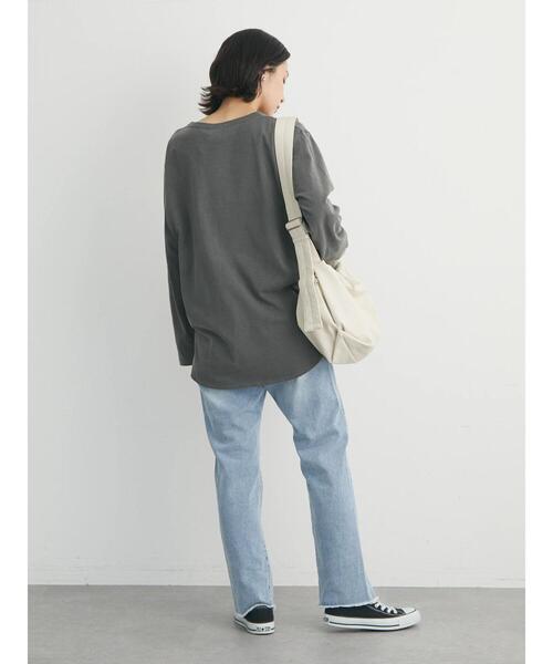 Green Parks(グリーンパークス)の「ピグメントロゴ裾ラウンドプルオーバー*(Tシャツ/カットソー・レディース・チャコールグレー/ブルー/グリーン・FREE)」の6枚目の写真