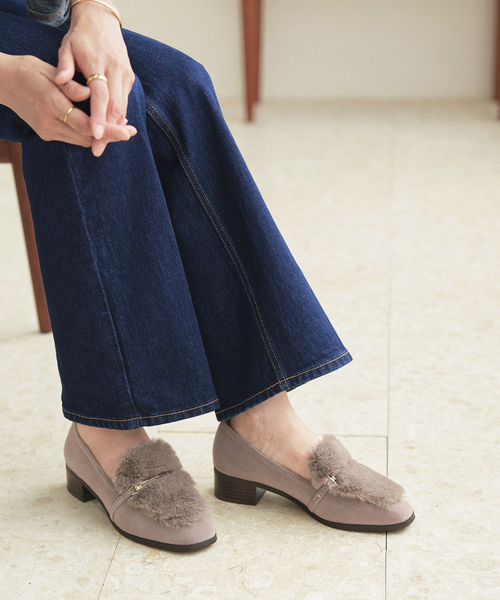 LE TALON(ルタロン)の「3.5cmファーローファーパンプス(パンプス・レディース・ブラウン/アイボリー/グレー・23.5cm/24cm/23cm/24.5cm/22.5cm/22cm/25cm)」の3枚目の写真