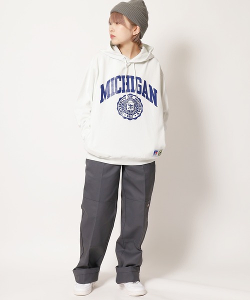 Russell Athletic（ラッセルアスレティック）の「Russell Athletic/ラッセルアスレティック University of Michigan Bookstore Sweat Hoodie フーディー（パーカー・メンズ・ネイビー/グレー/オフホワイト・XL/M/L）」の6枚目の写真