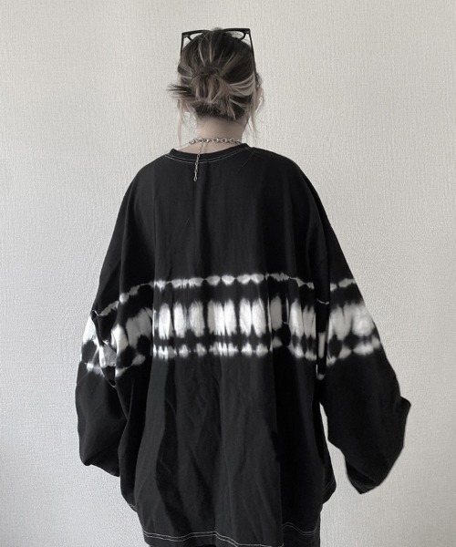 YACA（ヤーカ）の「Tie dye big silhouette shirt/タイダイビッグシルエットシャツ【unisex item】（Tシャツ/カットソー・レディース・ブラック/グレー・FREE）」の13枚目の写真