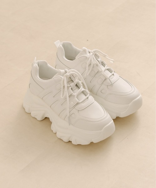 OLIVE des OLIVE(オリーブデオリーブ)の「ホワイト厚底スニーカー(スニーカー・レディース・ホワイト/オフホワイト・SMALL/MEDIUM/LARGE/X-LARGE)」の13枚目の写真