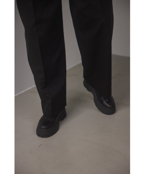 BLACK BY MOUSSY（ブラックバイマウジー）の「tuck volume pants（タックボリュームパンツ）（その他パンツ・レディース・ブラック・0/1/2）」の9枚目の写真