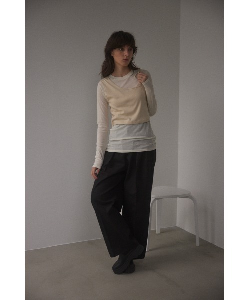 BLACK BY MOUSSY（ブラックバイマウジー）の「tuck volume pants（タックボリュームパンツ）（その他パンツ・レディース・ブラック・0/1/2）」の11枚目の写真