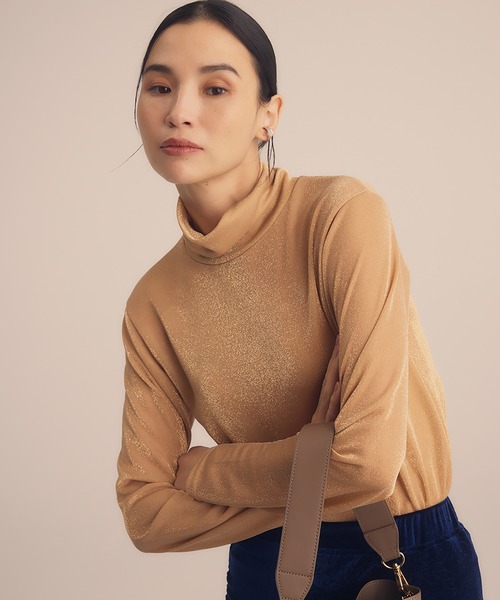 RANDEBOO（ランデブー）の「Detail turtleneck（Tシャツ/カットソー・レディース・ベージュ/ブルー/ブラック・FREE）」の11枚目の写真