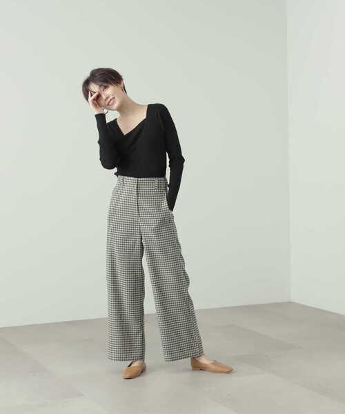 N.（N. Natural Beauty Basic）（エヌエヌナチュラルビューティーベーシック）の「◆ラップアウトニット（ニット/セーター・レディース・ブラック/レッド/ベージュ・MEDIUM）」の18枚目の写真