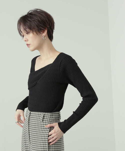 N.（N. Natural Beauty Basic）（エヌエヌナチュラルビューティーベーシック）の「◆ラップアウトニット（ニット/セーター・レディース・ブラック/レッド/ベージュ・MEDIUM）」の19枚目の写真