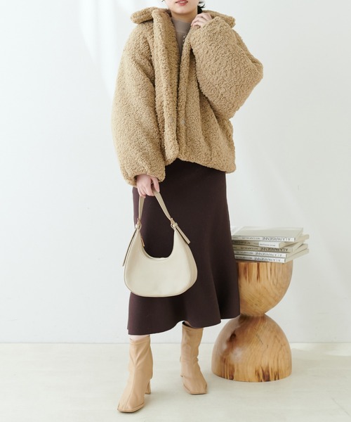 natural couture(ナチュラルクチュール)の「ぽわ袖ボアコート(その他アウター・レディース・ベージュ/ブラウン/ライトベージュ・FREE)」の9枚目の写真