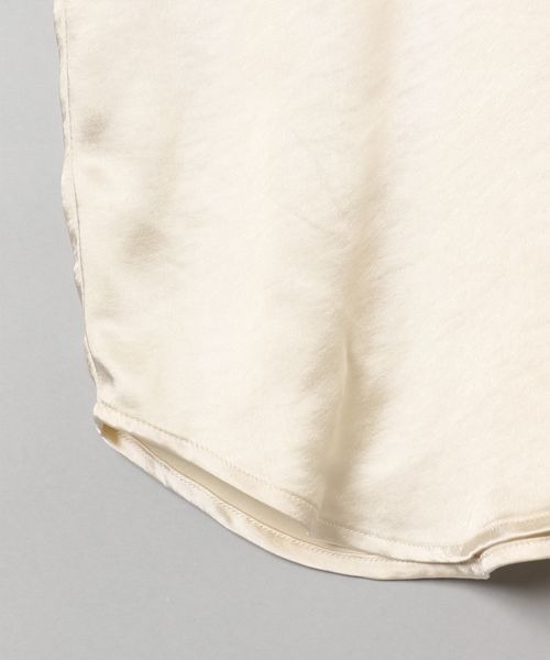 JEANASIS（ジーナシス）の「ディープサテンレギュラーシャツ/187345