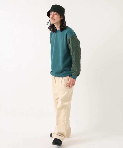 URBAN RESEARCH Sonny Label（アーバンリサーチサニーレーベル）の「袖キルティング切替スウェットプルオーバー（スウェット・メンズ・ベージュ/ブラック/グリーン・LARGE/MEDIUM）」の8枚目の写真