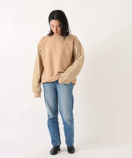 URBAN RESEARCH Sonny Label（アーバンリサーチサニーレーベル）の「袖キルティング切替スウェットプルオーバー（スウェット・メンズ・ベージュ/ブラック/グリーン・LARGE/MEDIUM）」の16枚目の写真