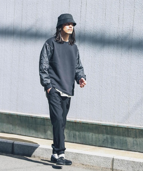 URBAN RESEARCH Sonny Label（アーバンリサーチサニーレーベル）の「袖キルティング切替スウェットプルオーバー（スウェット・メンズ・ベージュ/ブラック/グリーン・LARGE/MEDIUM）」の21枚目の写真