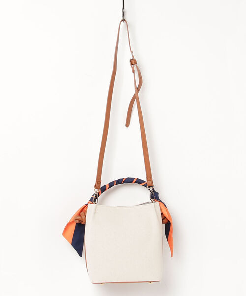 fredy emue（フレディエミュ）の「キャンバス×合皮ワンハンドルバッグ（トートバッグ・レディース・ネイビー/キャメル・FREE）」の13枚目の写真