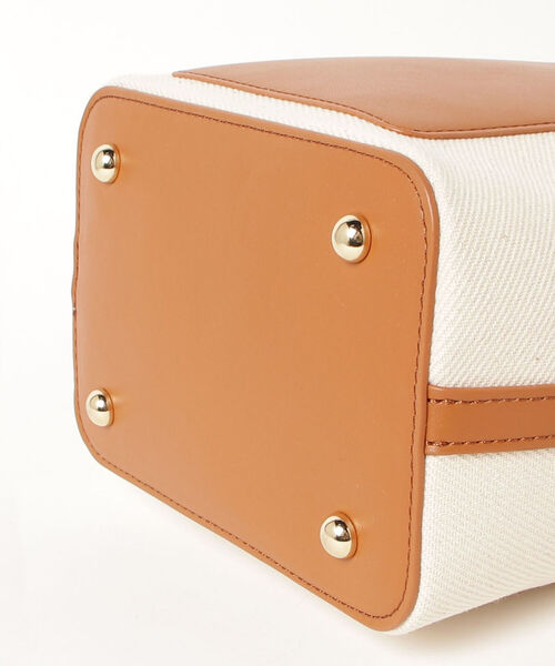 fredy emue（フレディエミュ）の「キャンバス×合皮ワンハンドルバッグ（トートバッグ・レディース・ネイビー/キャメル・FREE）」の14枚目の写真