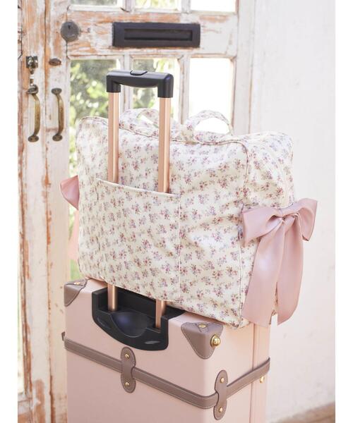 Cath Kidston フラワープリント キャリーケース Cath Kidston フラワープリント キャリーケース (キャス