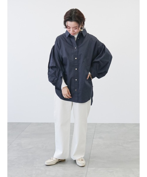 Lugnoncure（ルノンキュール）の「ボリューム袖ブラウス（シャツ/ブラウス・レディース・オフホワイト/カーキ/ネイビー・ﾌﾘ-）」の5枚目の写真