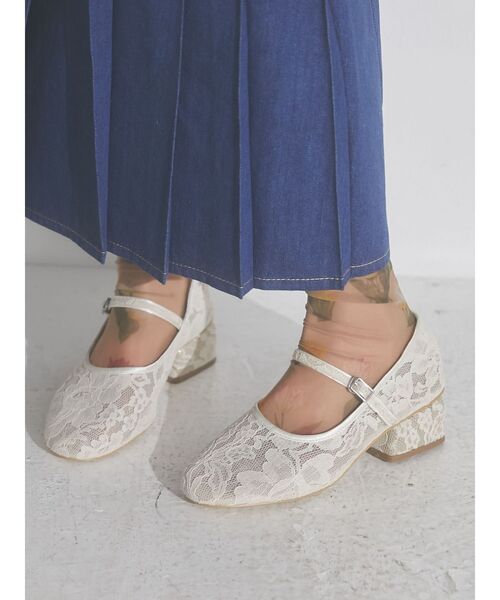 merry jenny（メリージェニー）の「バイカラーレースストラップシューズ（パンプス・レディース・ピンク/アイボリー・MEDIUM/LARGE）」の14枚目の写真