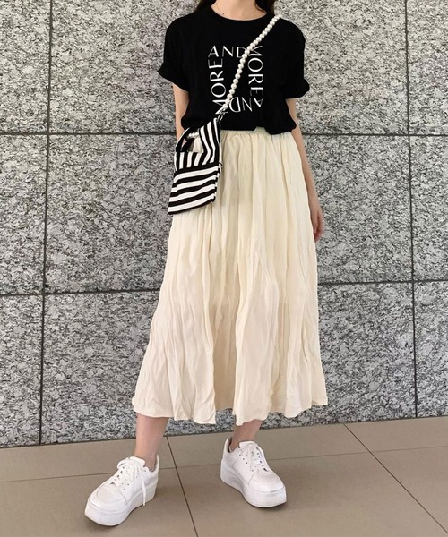 Riberry（リベリー）の「GILDAN スクエアロゴプリントT（Tシャツ/カットソー・レディース・ホワイト×ブラック/ブラック/ホワイト×シルバー・MEDIUM）」の11枚目の写真