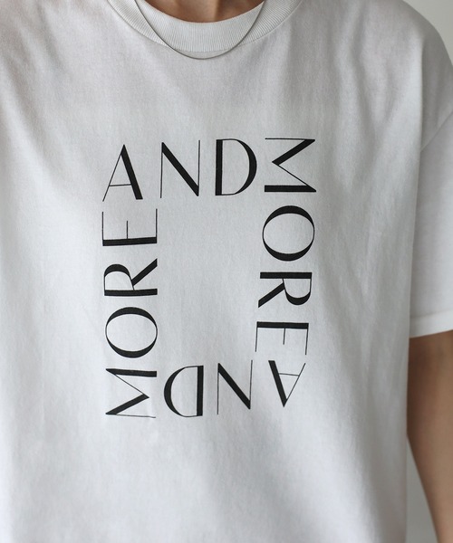 Riberry（リベリー）の「GILDAN スクエアロゴプリントT（Tシャツ/カットソー・レディース・ホワイト×ブラック/ブラック/ホワイト×シルバー・MEDIUM）」の18枚目の写真