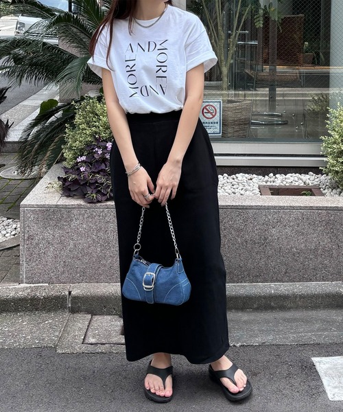 Riberry（リベリー）の「GILDAN スクエアロゴプリントT（Tシャツ/カットソー・レディース・ホワイト×ブラック/ブラック/ホワイト×シルバー・MEDIUM）」の19枚目の写真