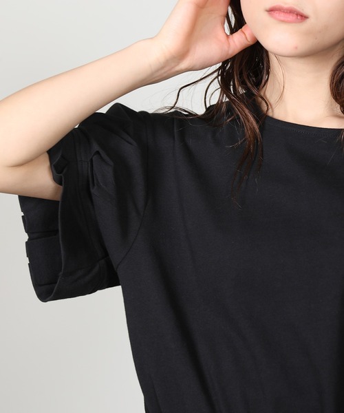 aity（アイティ）の「ボリューム袖クルーネックTシャツ（Tシャツ/カットソー・レディース・イエロー/パープル/オフホワイト/ブラック/グレイッシュベージュ・M）」の18枚目の写真