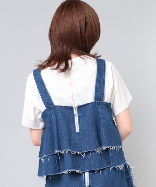 RNA（アールエヌエー）の「B2766 カットオフフレアキャミ（その他トップス・レディース・ライトインディゴブルー/ブラック・MEDIUM）」の11枚目の写真