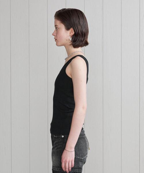 H　BEAUTY&YOUTH UNITED ARROWS（エイチビューティーアンドユースユナイテッドアローズ）の「＜H＞COTTON TANKTOP/タンクトップ（タンクトップ・レディース・ブラック/ホワイト・FREE）」の3枚目の写真