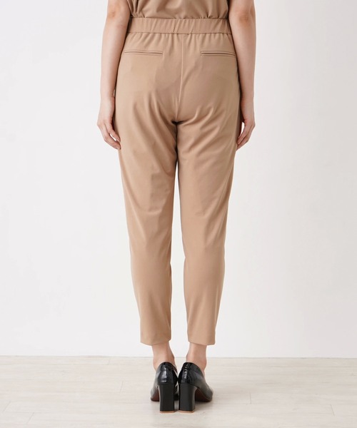 BEATRICE(ベアトリス)の「【BEATRICE】テーパードパンツ(その他パンツ・レディース・オフホワイト/ロイヤルブルー/Beige・1/2)」の14枚目の写真