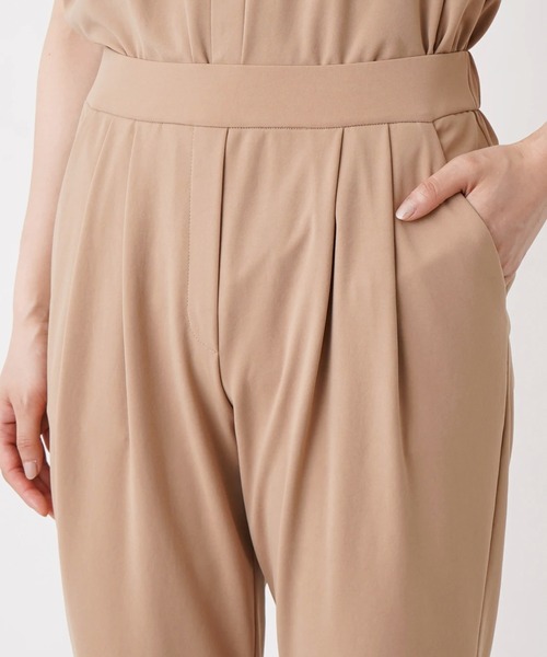 BEATRICE(ベアトリス)の「【BEATRICE】テーパードパンツ(その他パンツ・レディース・オフホワイト/ロイヤルブルー/Beige・1/2)」の15枚目の写真