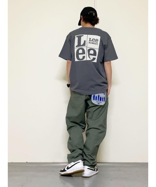 Lee(リー)の「【Lee】バックスクエアロゴTEE(Tシャツ/カットソー・メンズ・ダークグレー・L/XL/M)」の11枚目の写真