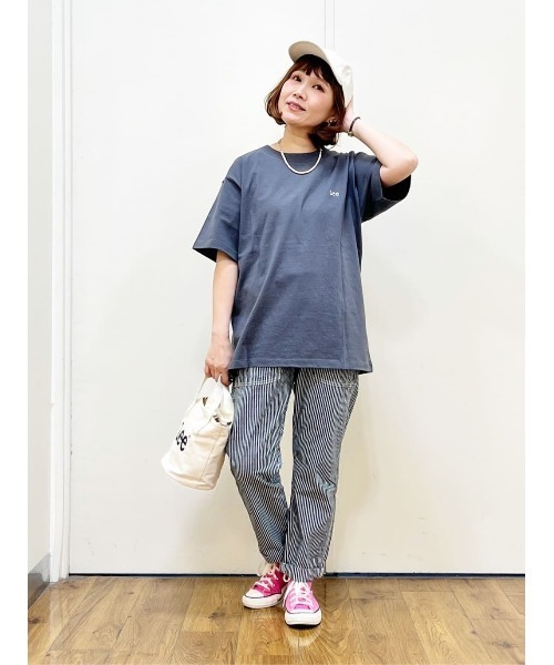 Lee(リー)の「【Lee】バックスクエアロゴTEE(Tシャツ/カットソー・メンズ・ダークグレー・L/XL/M)」の13枚目の写真