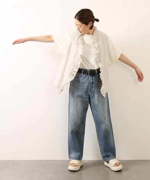 JOURNAL STANDARD LUXE(ジャーナルスタンダード ラックス)の「リネンダンガリー フリルベスト(ベスト・レディース・ベージュ/ブルー系その他・FREE)」の3枚目の写真