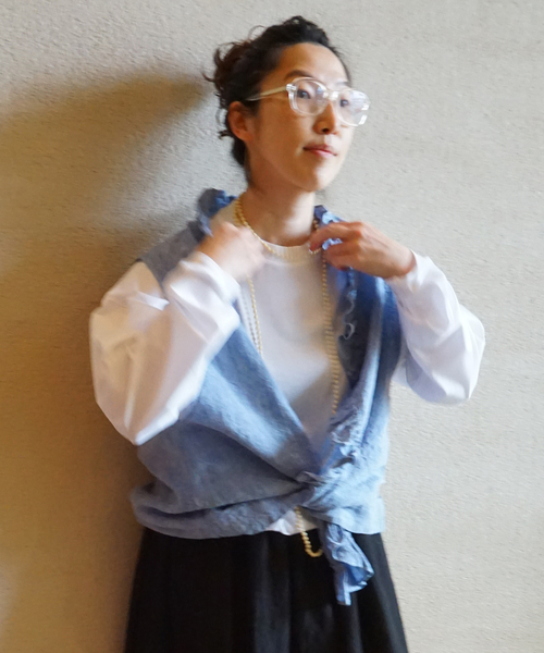 JOURNAL STANDARD LUXE(ジャーナルスタンダード ラックス)の「リネンダンガリー フリルベスト(ベスト・レディース・ベージュ/ブルー系その他・FREE)」の13枚目の写真