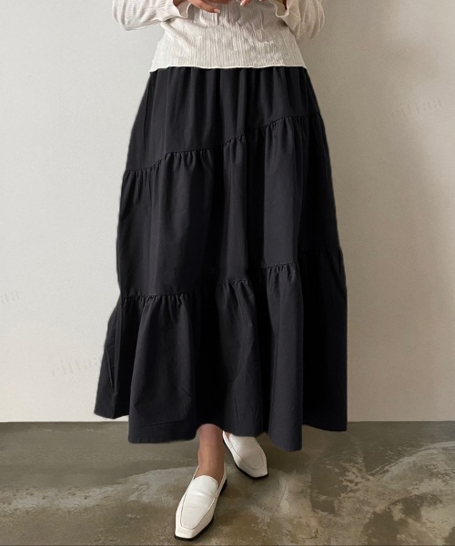 Dalfwin(ダールフィン)の「韓国ファッション ティアードロングスカート(スカート・レディース・ベージュ/ブラック/カーキ・FREE)」の6枚目の写真