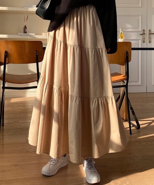 Dalfwin(ダールフィン)の「韓国ファッション ティアードロングスカート(スカート・レディース・ベージュ/ブラック/カーキ・FREE)」の5枚目の写真