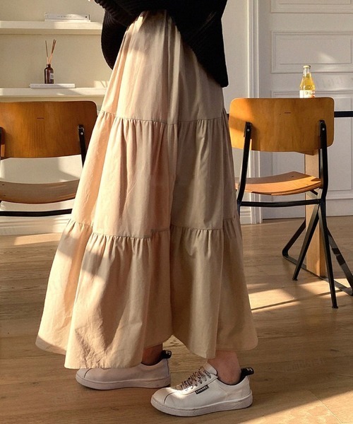 Dalfwin(ダールフィン)の「韓国ファッション ティアードロングスカート(スカート・レディース・ベージュ/ブラック/カーキ・FREE)」の10枚目の写真