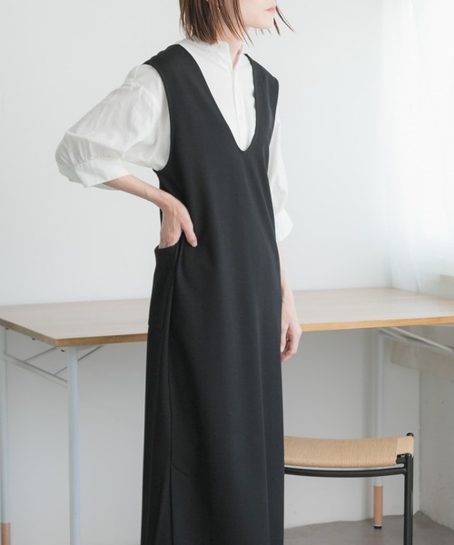 FORK&SPOON(フォークアンドスプーン)の「FORK&SPOON カットツイル2WAYジャンパースカート(ワンピース・レディース・ブラック/ベージュ系その他・1/2)」の21枚目の写真