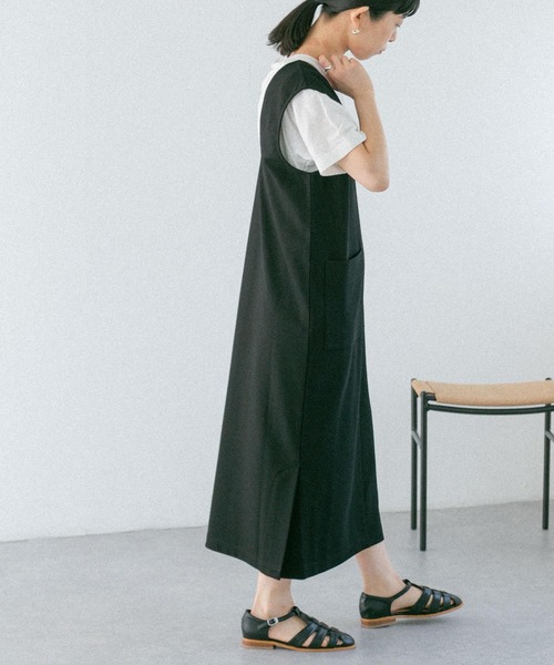 FORK&SPOON(フォークアンドスプーン)の「FORK&SPOON カットツイル2WAYジャンパースカート(ワンピース・レディース・ブラック/ベージュ系その他・1/2)」の9枚目の写真