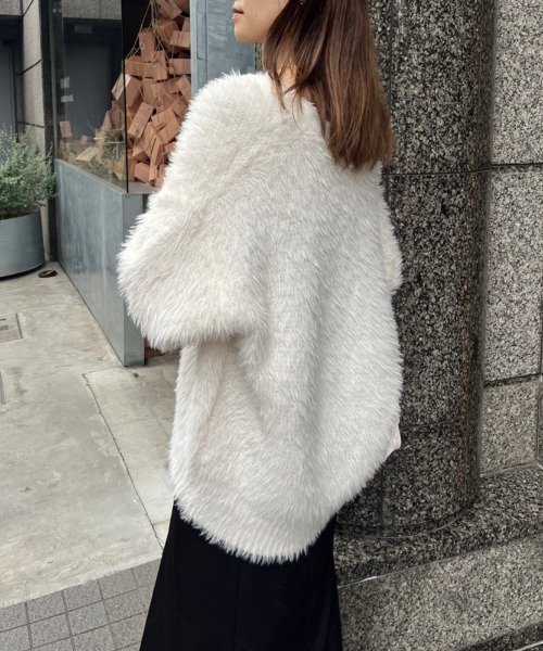 one after another NICE CLAUP（ワンアフターアナザーナイスクラップ）の「ふわモテあざと/フェザーロングカーディガン（カーディガン/ボレロ・レディース・ベージュ/ピンク/アイボリー/ライトグレー/チャコールグレー/ピンク系その他/グレー系・FREE）」の13枚目の写真